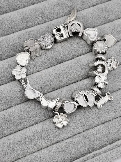Build a Coastal Keepsake Four Charm Bracelet